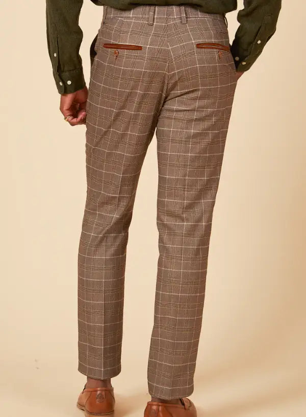 2 - delt jakkesæt - Beige herretøj med tern - Marc Darcy